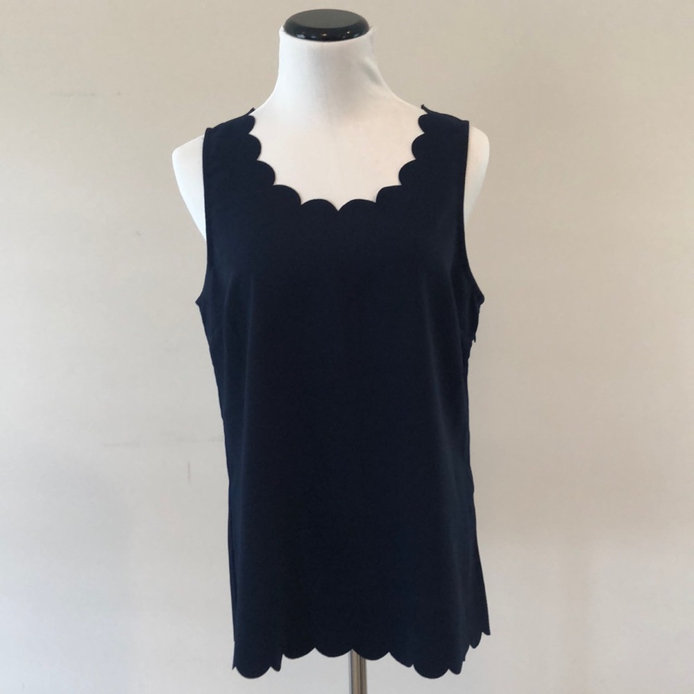 Hawthorn Scalloped Top